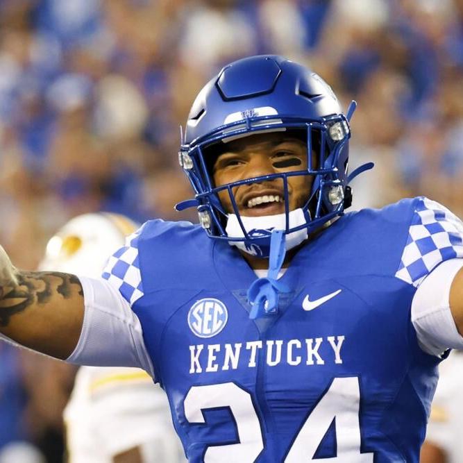 Chris Rodriguez Kentucky running back 2.jpeg